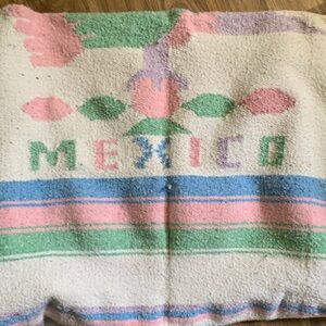 Mexico Pastel Cotton Throw